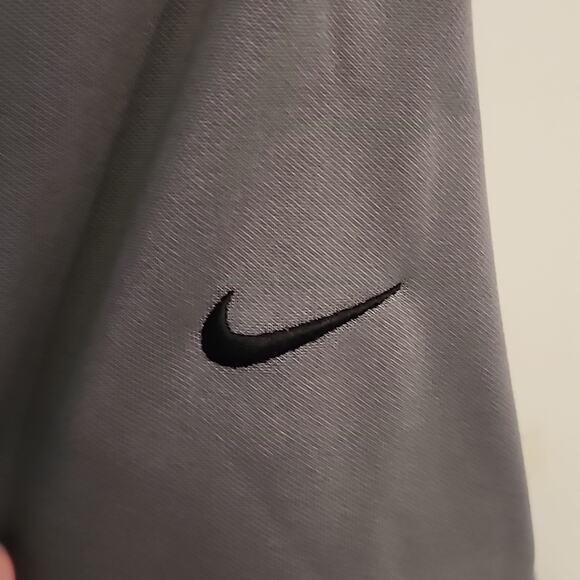 Nike Golf Quarter Zip Pullover, XL - Picture 3 of 6